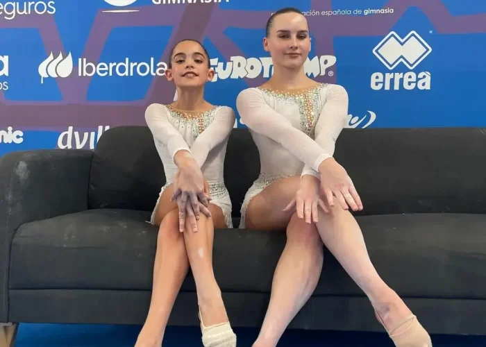 Gimnastas del club en un campeonato de la Real Federación Española de Gimnasia